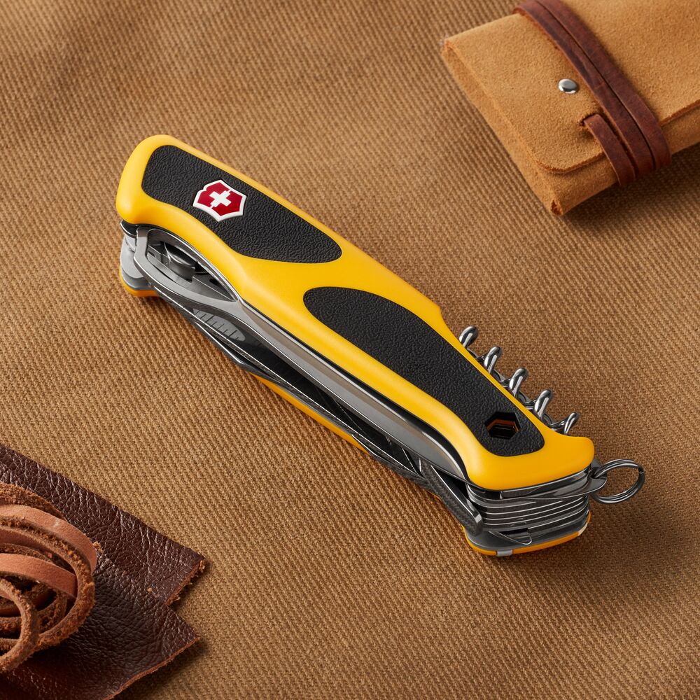VICTORINOX - Ranger Grip Boatsman 0.9798.MWC8