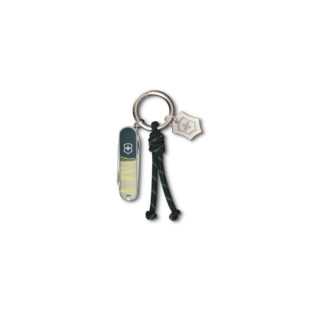 Victorinox Classic SD New York Style Multitool w Key Ring 0.6223.E223 - Victorinox