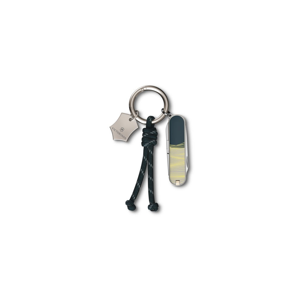 Victorinox Classic SD New York Style Multitool w Key Ring 0.6223.E223 - Victorinox